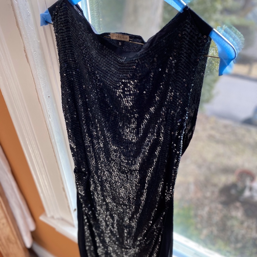 Rozae Nichols Black Sequined Sleeveless Top Size S